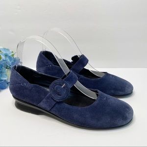 AEROSOLES Teaberry Navy Suede Mary Jane shoes Sz.8